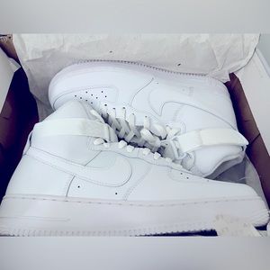 Nike Air Force 1 high NEW  size 12 white sneakers